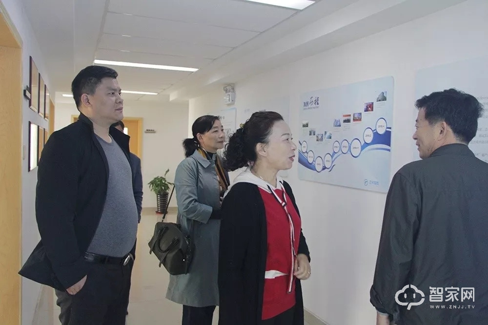 蚌埠市民政局和科协领导考察泛米智能—— 加速推进民政部智慧养老示范项目建设
